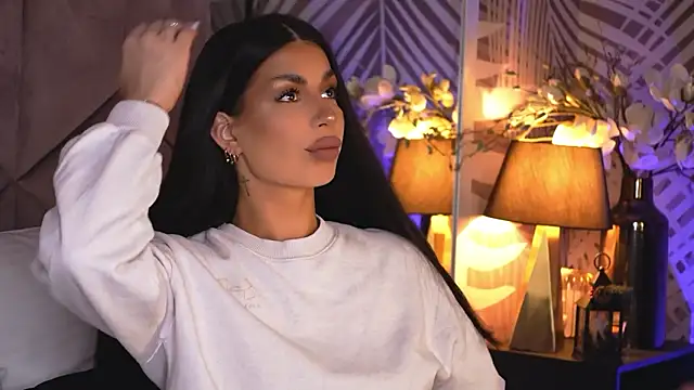 Snapshot of EvaRhea chatting on February 6, 2026, 4:19 am EvaRhea online show from February 6, 2026, 4:19 am