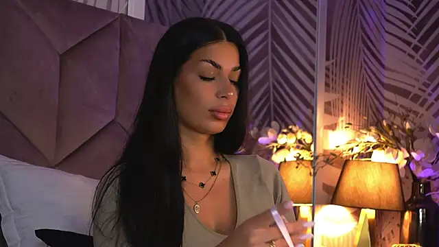 Snapshot of EvaRhea chatting on March 4, 2026, 3:58 am EvaRhea online show from March 4, 2026, 3:58 am