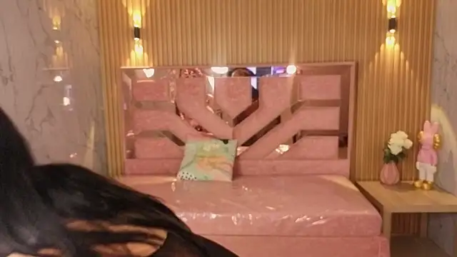 Snapshot of m_eris_s chatting on March 10, 2026, 1:04 pm m eris s online show from March 10, 2026, 1:04 pm