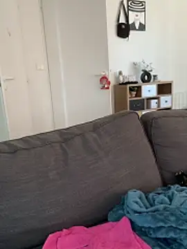 DouceAngela69 online show from April 24, 2026, 9:44 am