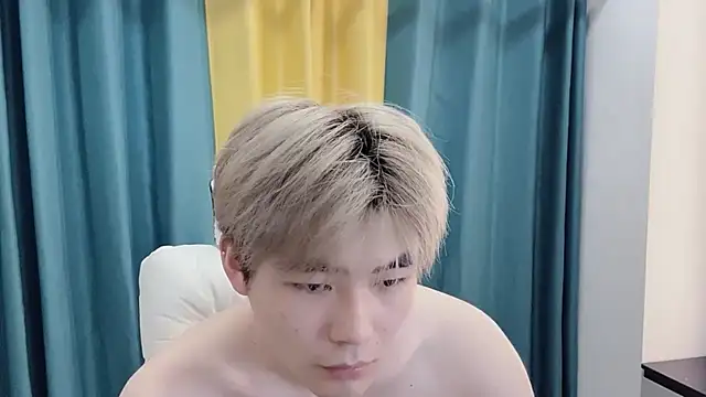 Snapshot of xiaoyang5200 chatting on February 28, 2026, 2:50 pm xiaoyang5200 online show from February 28, 2026, 2:50 pm