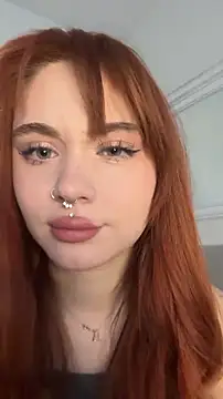 LunaMillie online show from January 14, 2026, 12:09 pm