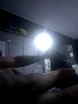 Snapshot of Maratattoo22 chatting on March 21, 2026, 1:40 am Maratattoo22 online show from March 21, 2026, 1:40 am