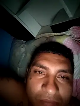 Snapshot of Maratattoo22 chatting on January 15, 2026, 1:14 pm Maratattoo22 online show from January 15, 2026, 1:14 pm