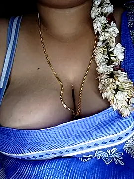 Geetha227 online show from January 15, 2026, 3:37 pm