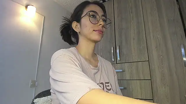 horny adiction online show from August 8, 2026, 10:28 pm