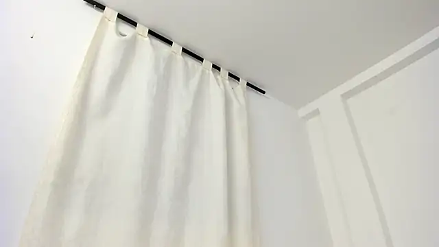 Ebony danik online show from November 2, 2025, 1:21 am