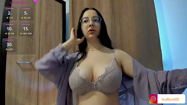 IvyClouds online show from August 8, 2026, 7:15 am
