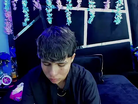 Bruno Cruzz online show from September 9, 2025, 2:32 am