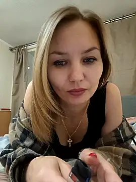 VeroLoverx online show from September 27, 2025, 9:21 pm