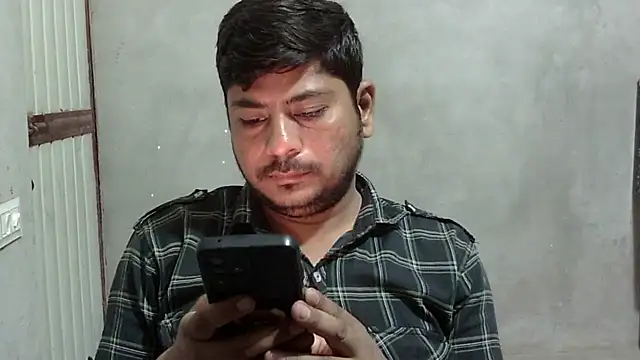 Snapshot of Ajmersingh335512 chatting on April 22, 2026, 4:47 pm Ajmersingh335512 online show from April 22, 2026, 4:47 pm