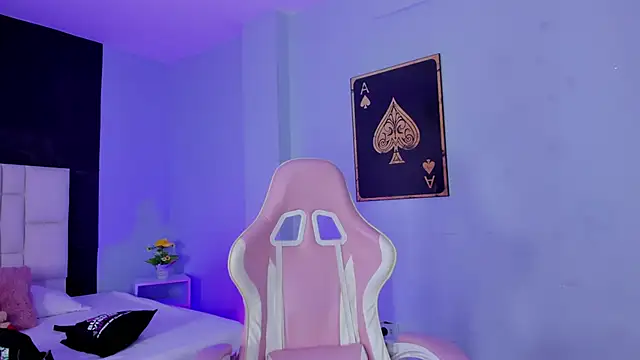 SammyRose  online show from September 19, 2025, 7:51 pm