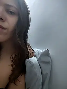 Snapshot of lauflor chatting on March 26, 2026, 11:41 am lauflor online show from March 26, 2026, 11:41 am