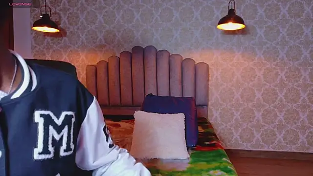 katia green1 online show from November 18, 2025, 12:19 pm