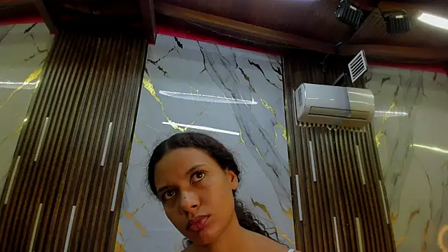 Snapshot of VictoriaDuart chatting on August 2, 2026, 7:55 pm VictoriaDuart online show from August 2, 2026, 7:55 pm