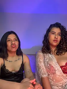  Sara london  online show from June 29, 2026, 3:13 am