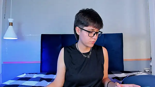 Tsuki Maru online show from November 20, 2025, 8:31 pm