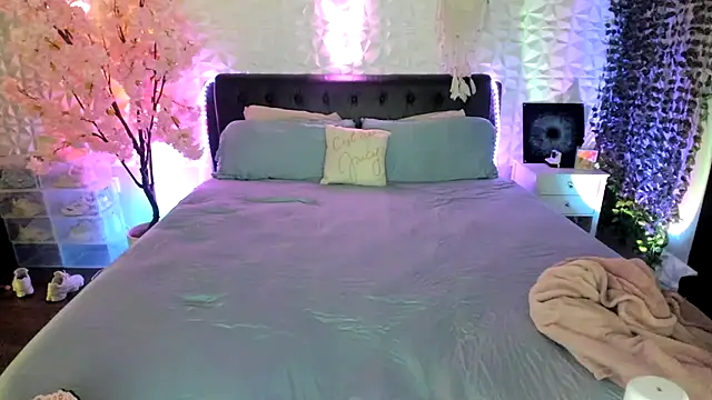xbbybelle online show from June 27, 2026, 3:56 am