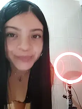 LunaJacobs online show from February 13, 2026, 1:16 am