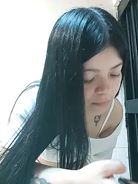 LunaJacobs online show from September 20, 2025, 4:34 pm