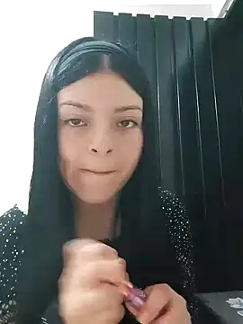 LunaJacobs online show from October 31, 2025, 11:22 pm