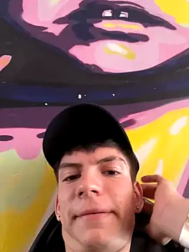 Snapshot of Luck__090 chatting on September 19, 2025, 9:41 pm Luck 090 online show from September 19, 2025, 9:41 pm