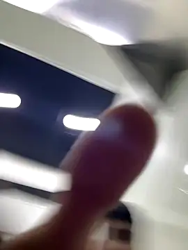 Snapshot of Luck__090 chatting on December 21, 2025, 7:26 pm Luck 090 online show from December 21, 2025, 7:26 pm