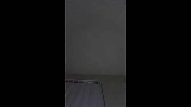 sthuart22 online show from November 8, 2025, 5:44 am