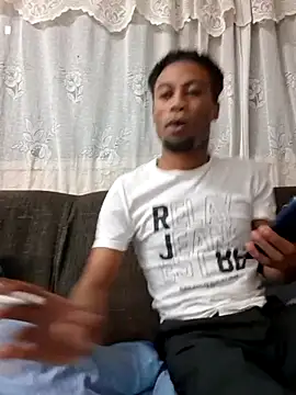 Thatboydee01 online show from May 9, 2026, 12:36 am