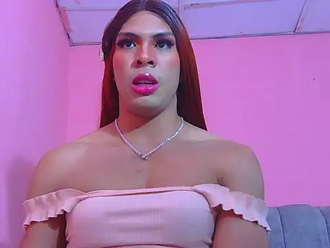 Coral Santana x online show from September 10, 2025, 3:27 am