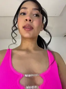 Snapshot of Soe_Love chatting on March 7, 2026, 11:54 pm Soe Love online show from March 7, 2026, 11:54 pm