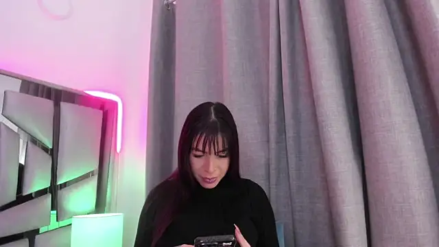 Snapshot of _valeria_saenz_ chatting on June 13, 2026, 3:04 am valeria saenz online show from June 13, 2026, 3:04 am