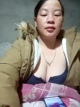 ningchun20 online show from December 1, 2025, 7:04 pm