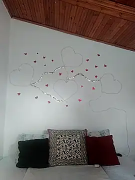 adelen smith online show from February 13, 2026, 6:41 pm