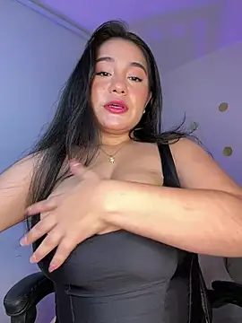 nicole steele online show from July 29, 2026, 12:43 am