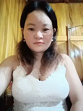 Snapshot of ctm-cute chatting on June 21, 2026, 1:28 pm ctm-cute online show from June 21, 2026, 1:28 pm
