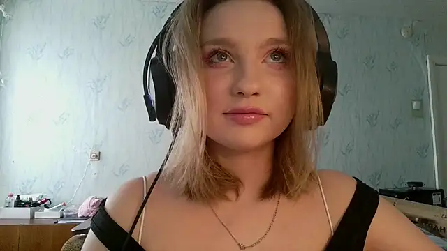 pr In cess  online show from April 18, 2026, 2:08 pm