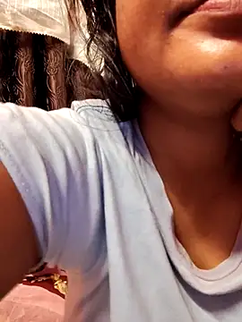 FUNS32514 online show from September 8, 2025, 4:06 pm