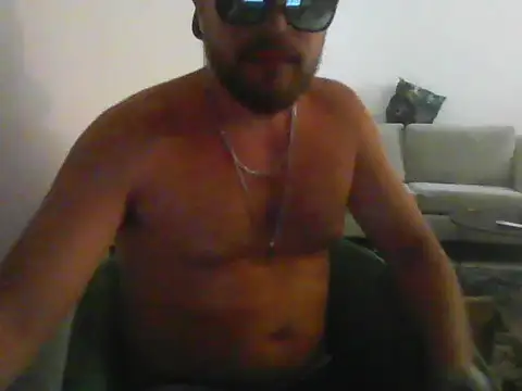 Snapshot of blondi4 chatting on July 6, 2026, 8:55 pm blondi4 online show from July 6, 2026, 8:55 pm