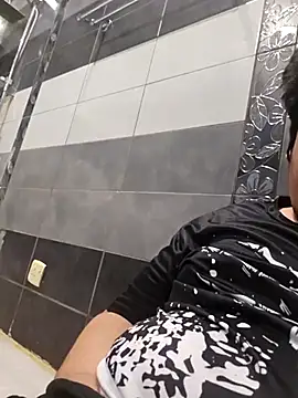 jedoo1213 online show from April 26, 2026, 8:28 pm