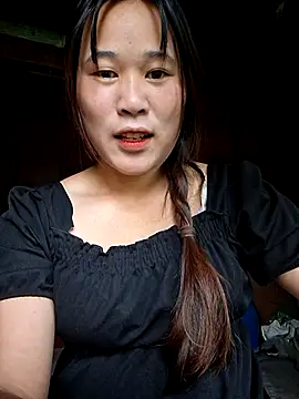 ALIENHR38 online show from October 7, 2025, 1:39 am