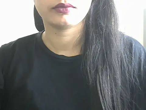 Snapshot of SexyNeylar chatting on January 15, 2026, 2:20 pm SexyNeylar online show from January 15, 2026, 2:20 pm