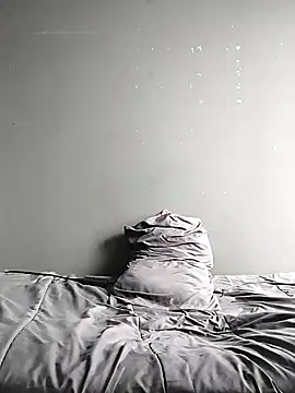 dumbBroke online show from October 18, 2025, 1:24 pm