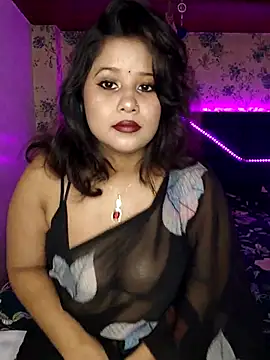 priyaverma00 online show from July 25, 2026, 5:41 pm