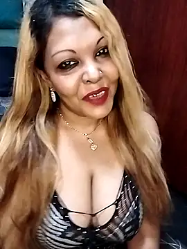 hemilynthomas2467 online show from November 12, 2025, 8:23 pm