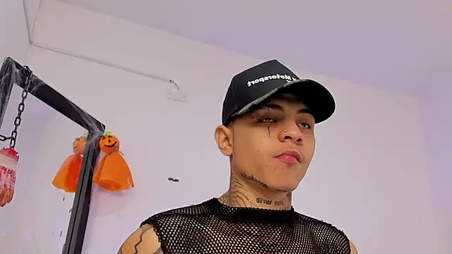 john mystic online show from October 18, 2025, 3:08 am