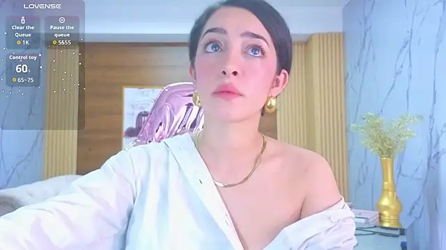 sara lopez s online show from July 15, 2026, 1:40 pm