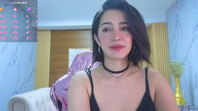 sara lopez s online show from July 7, 2026, 1:58 pm