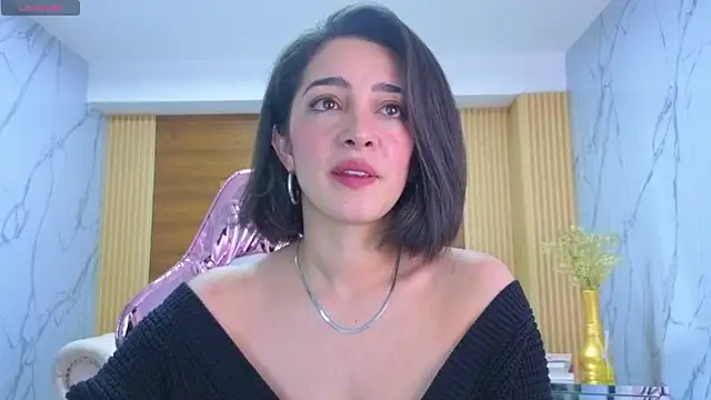 sara lopez s online show from July 4, 2026, 1:37 pm