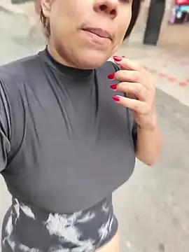 Snapshot of GabyMontenegro chatting on April 15, 2026, 1:04 pm GabyMontenegro online show from April 15, 2026, 1:04 pm
